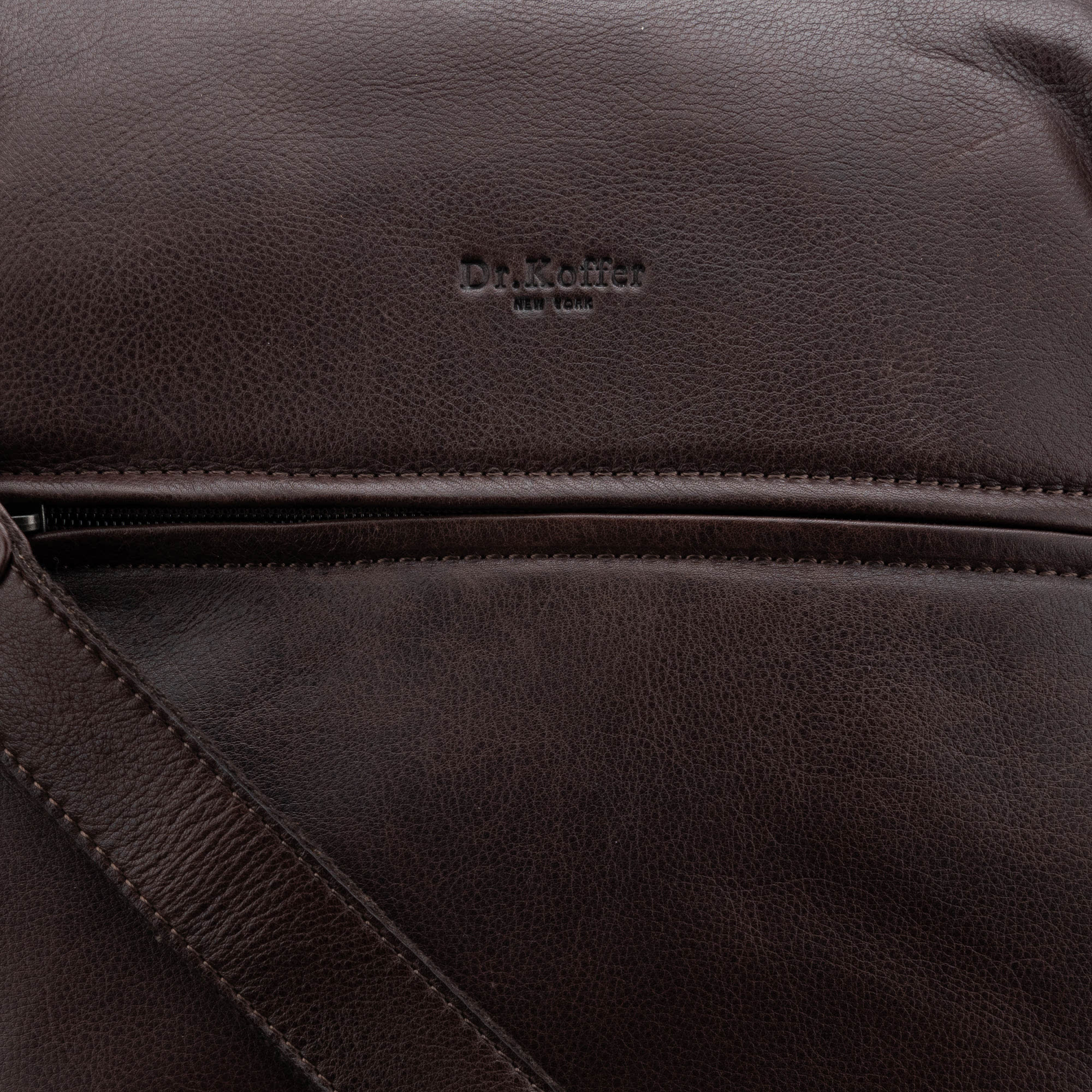 b402863-112-09 рюкзак B402863-112-09 по низкой цене