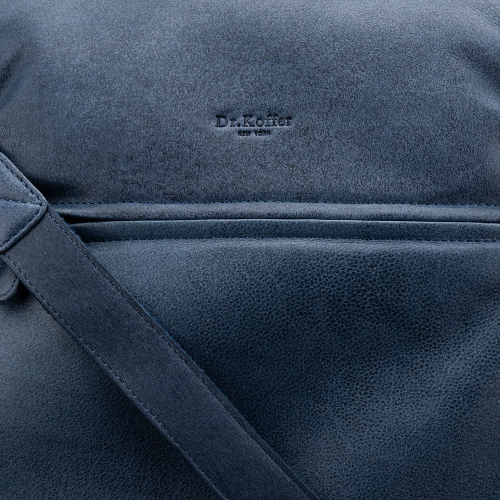 b402863-112-60 рюкзак B402863-112-60 по низкой цене