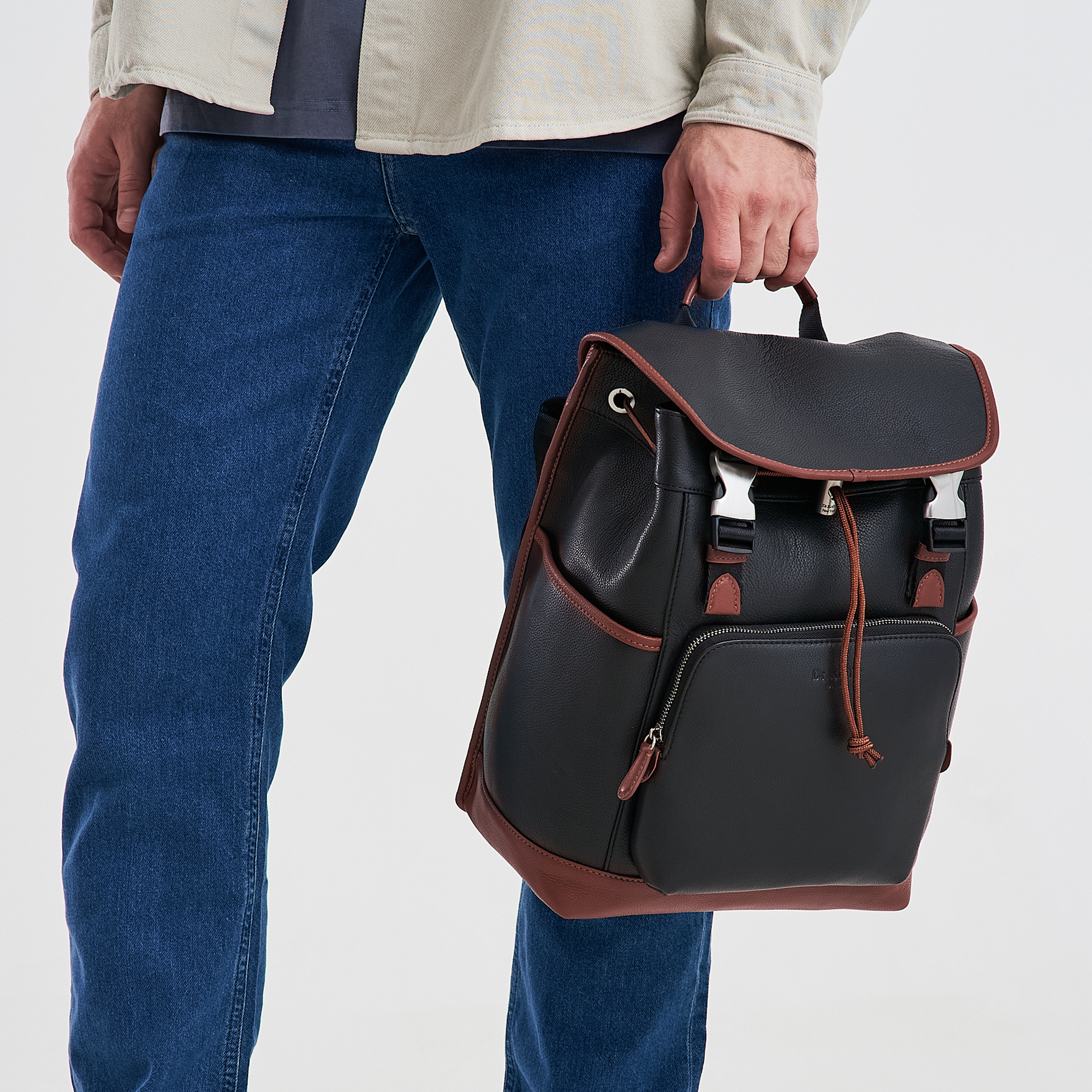 b402811-260-04_05 рюкзак B402811-260-04_05 со скидкой