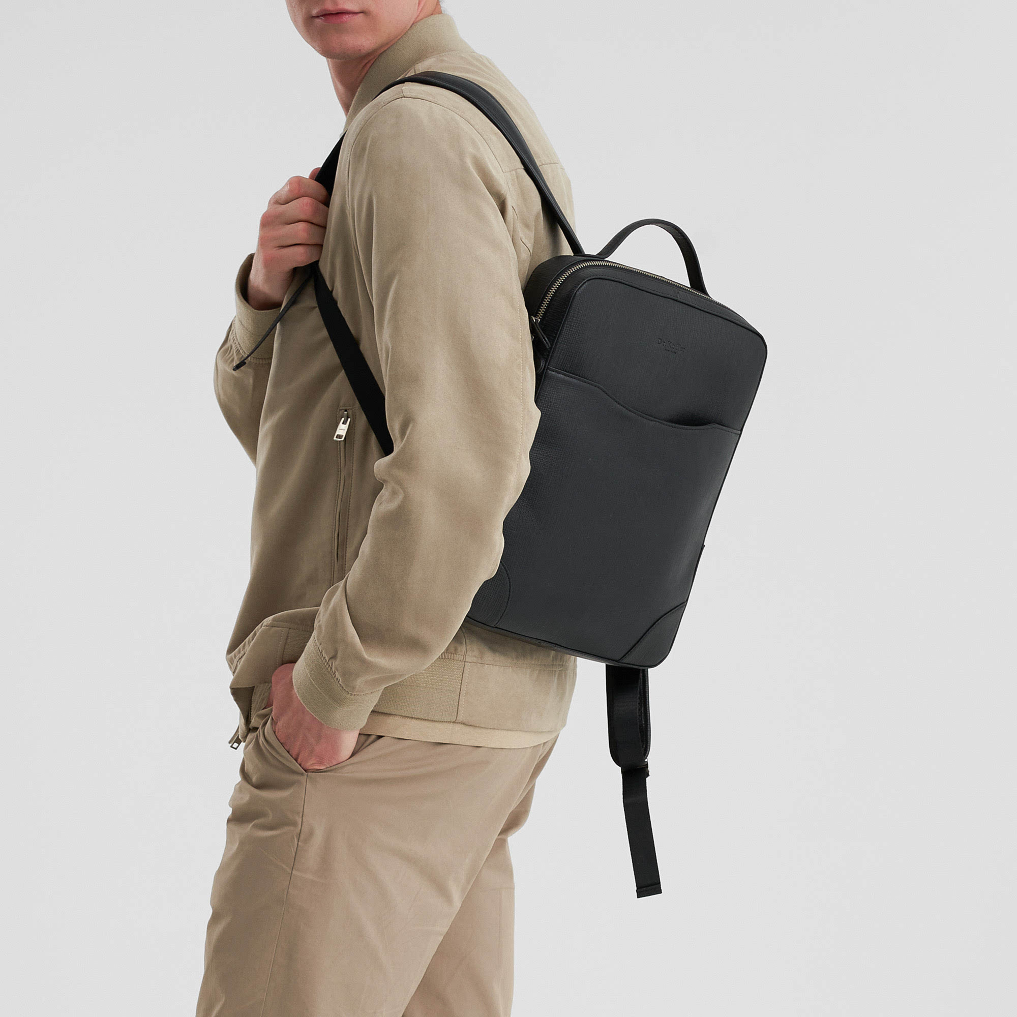 b402696-124-04 рюкзак B402696-124-04 со скидкой