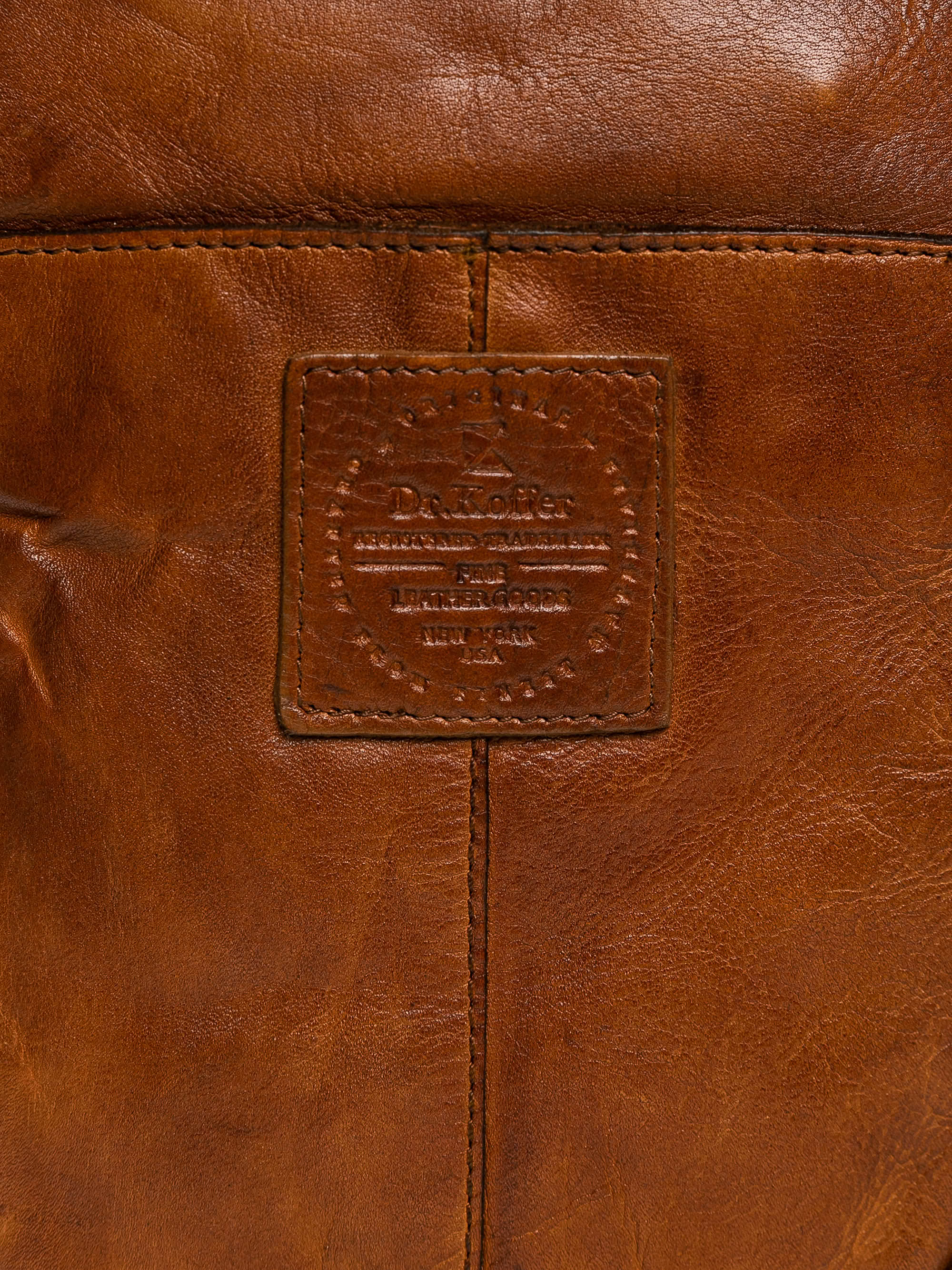 m402754-249-05 сумка через плечо M402754-249-05 на официальном сайте