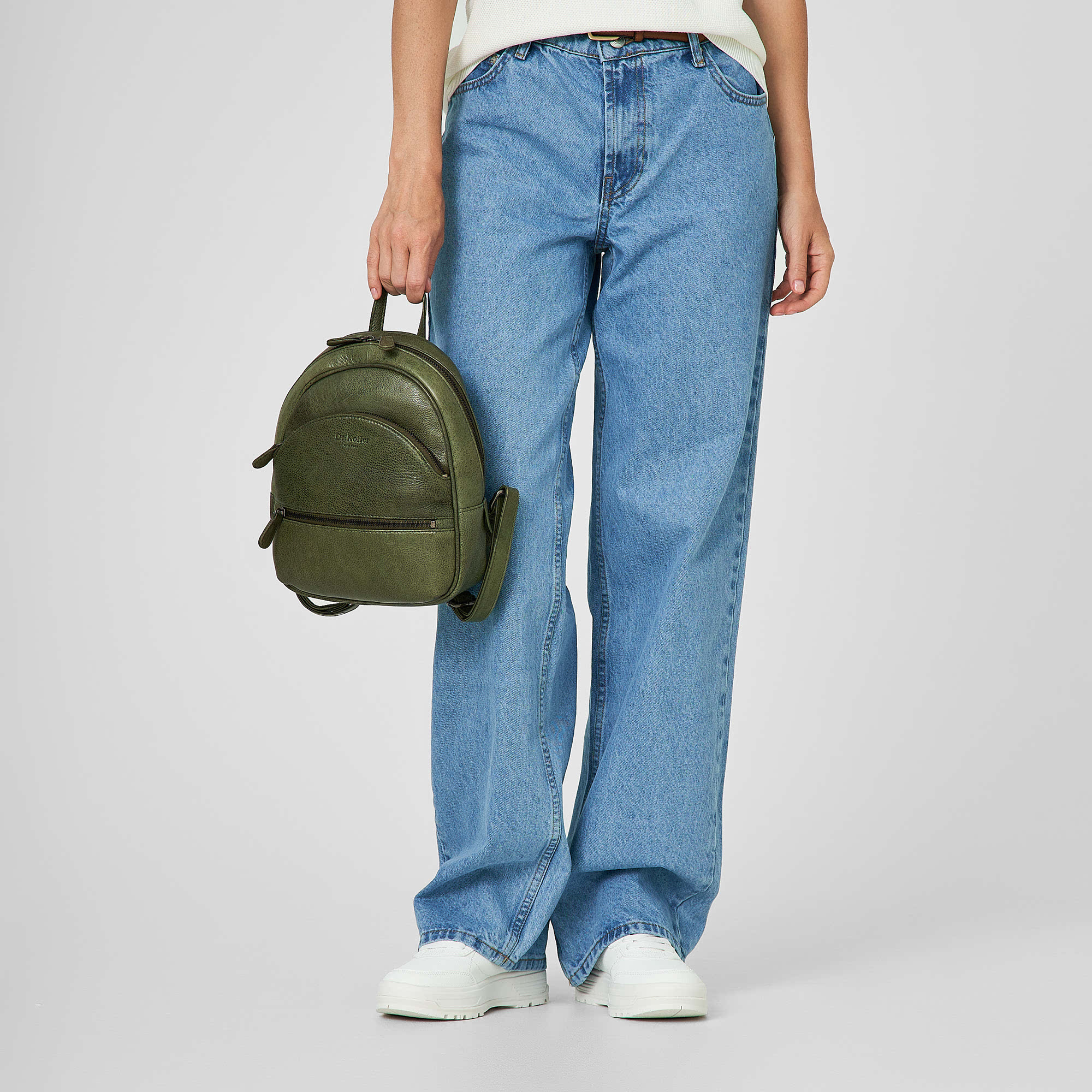 b402865-112-81 рюкзак B402865-112-81 со скидкой