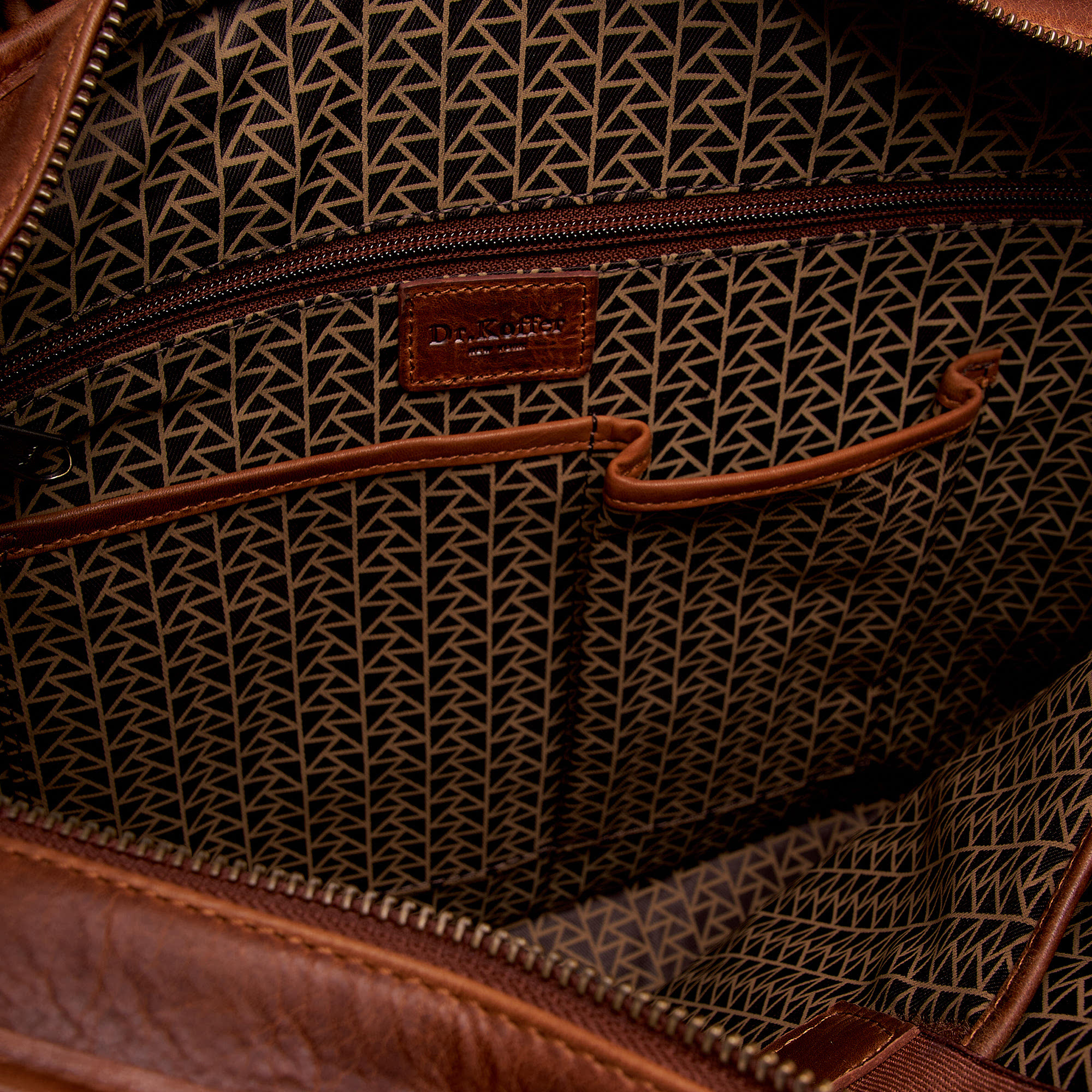 m402858-109-05 сумка для документов M402858-109-05 на официальном сайте