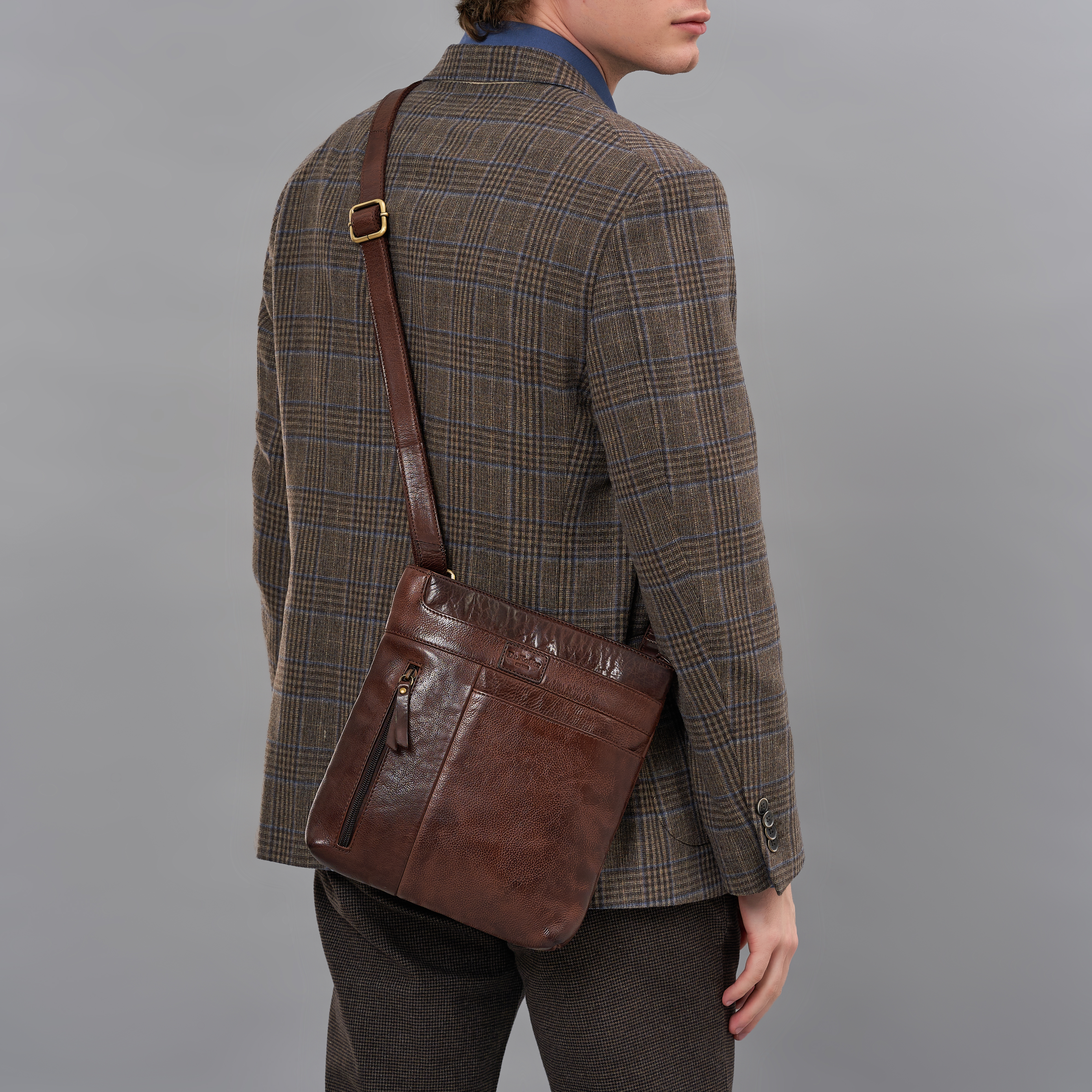 m402747-248-09 сумка через плечо M402747-248-09 по акции