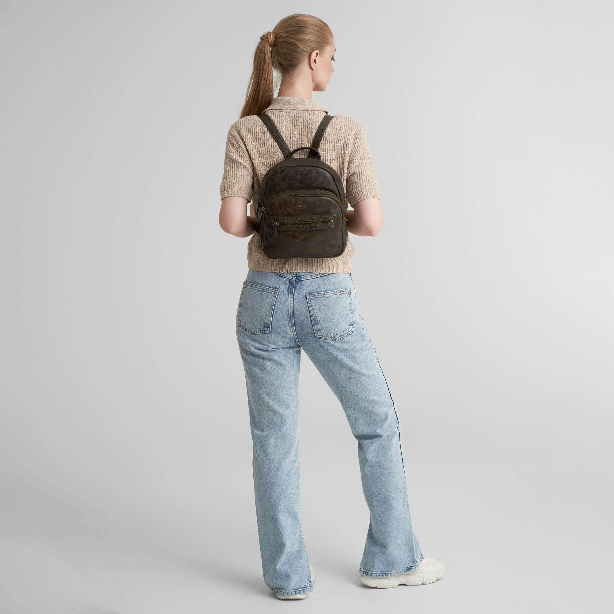 b402825-248-80 рюкзак B402825-248-80 со скидкой