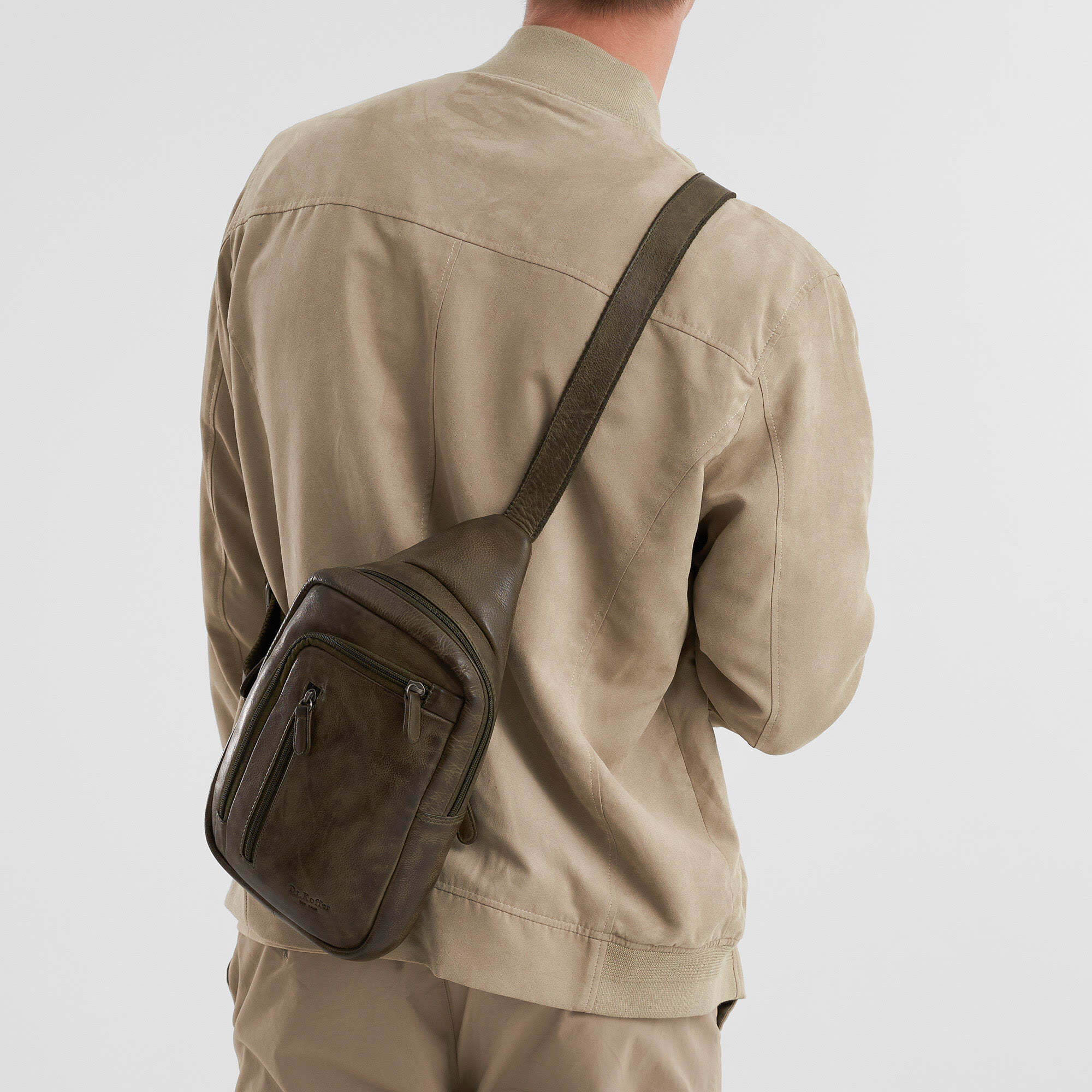 b402824-248-80 рюкзак B402824-248-80 со скидкой