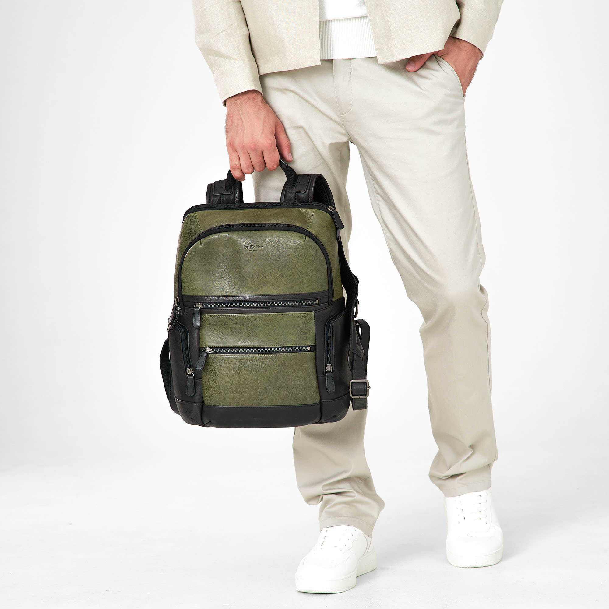 b402819-154-80_04 рюкзак B402819-154-80_04 на официальном сайте