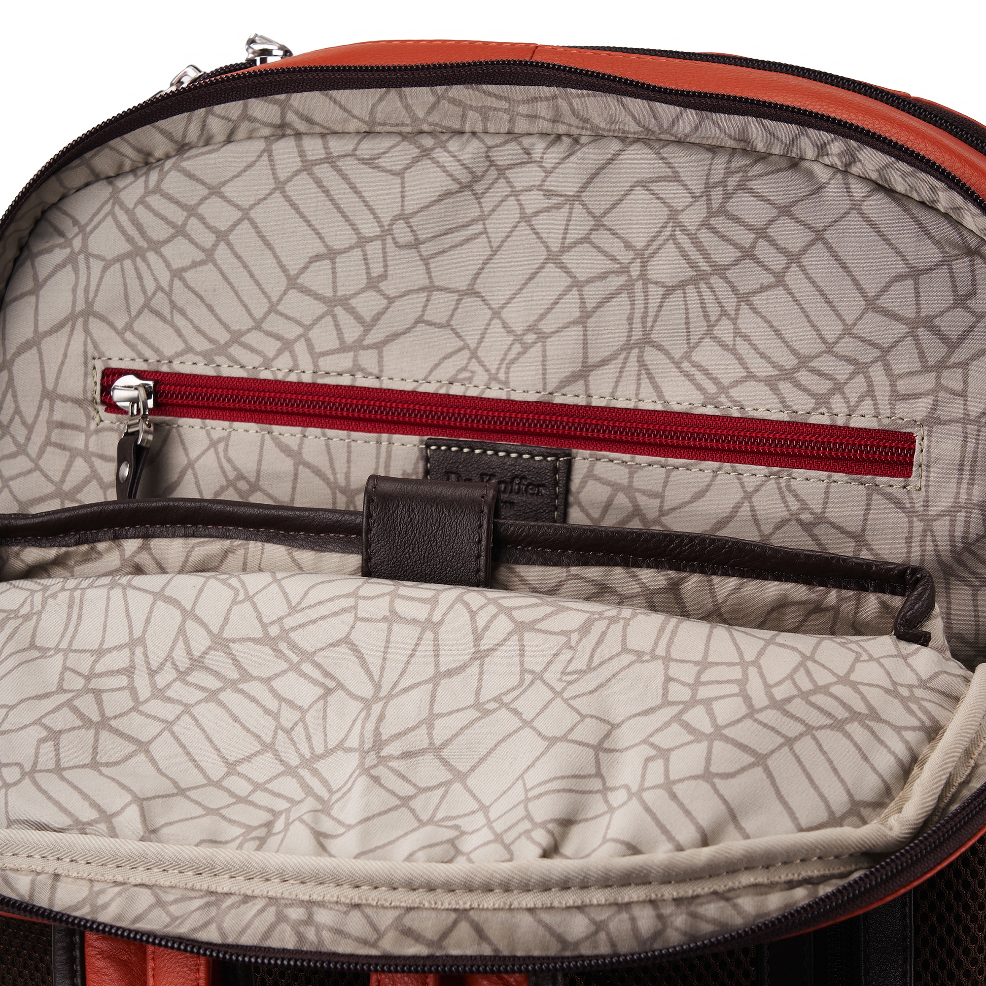 b402781-41-58_09 рюкзак B402781-41-58_09 на официальном сайте