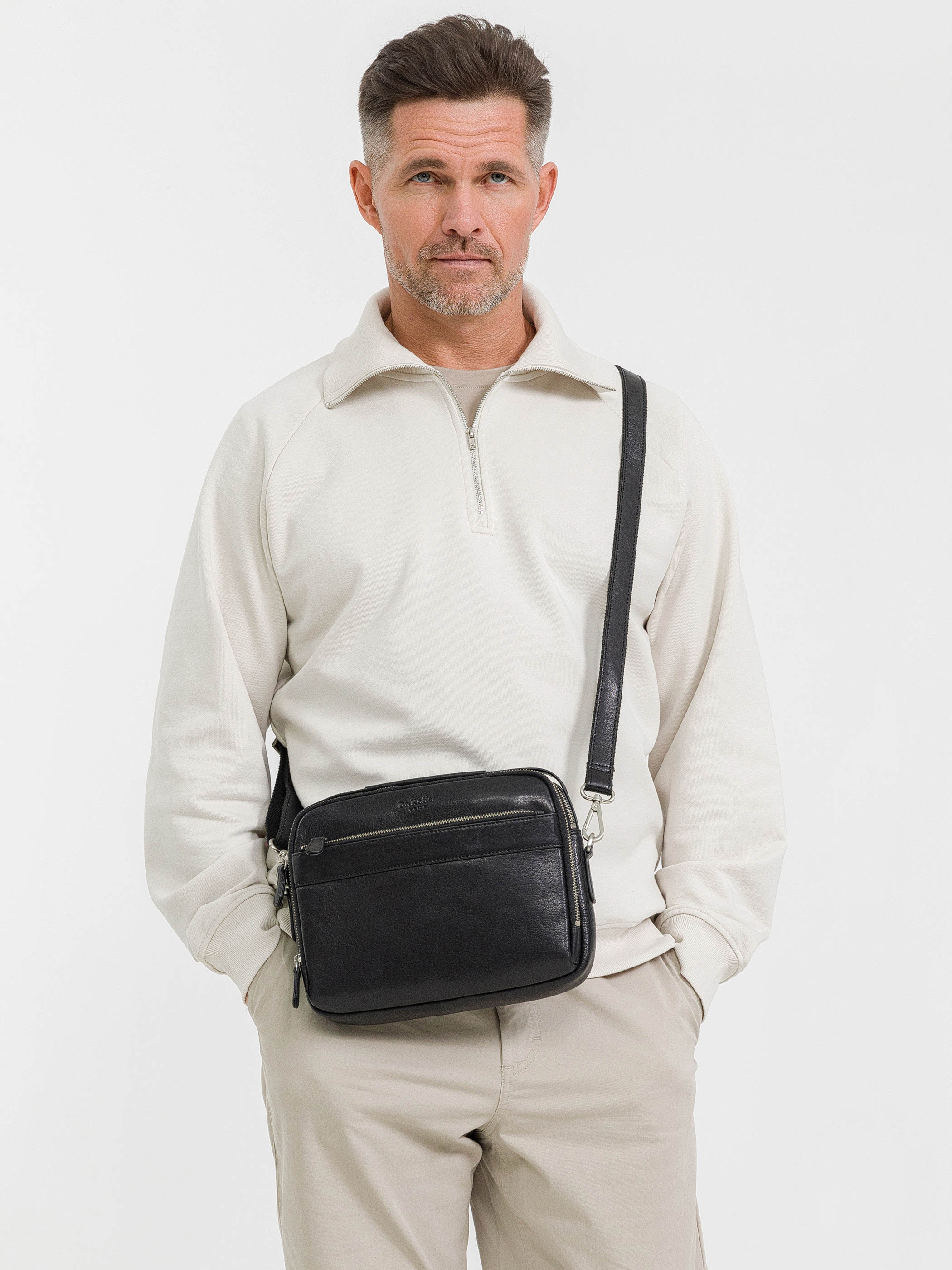 m402733-245-04 сумка через плечо M402733-245-04 купить с доставкой