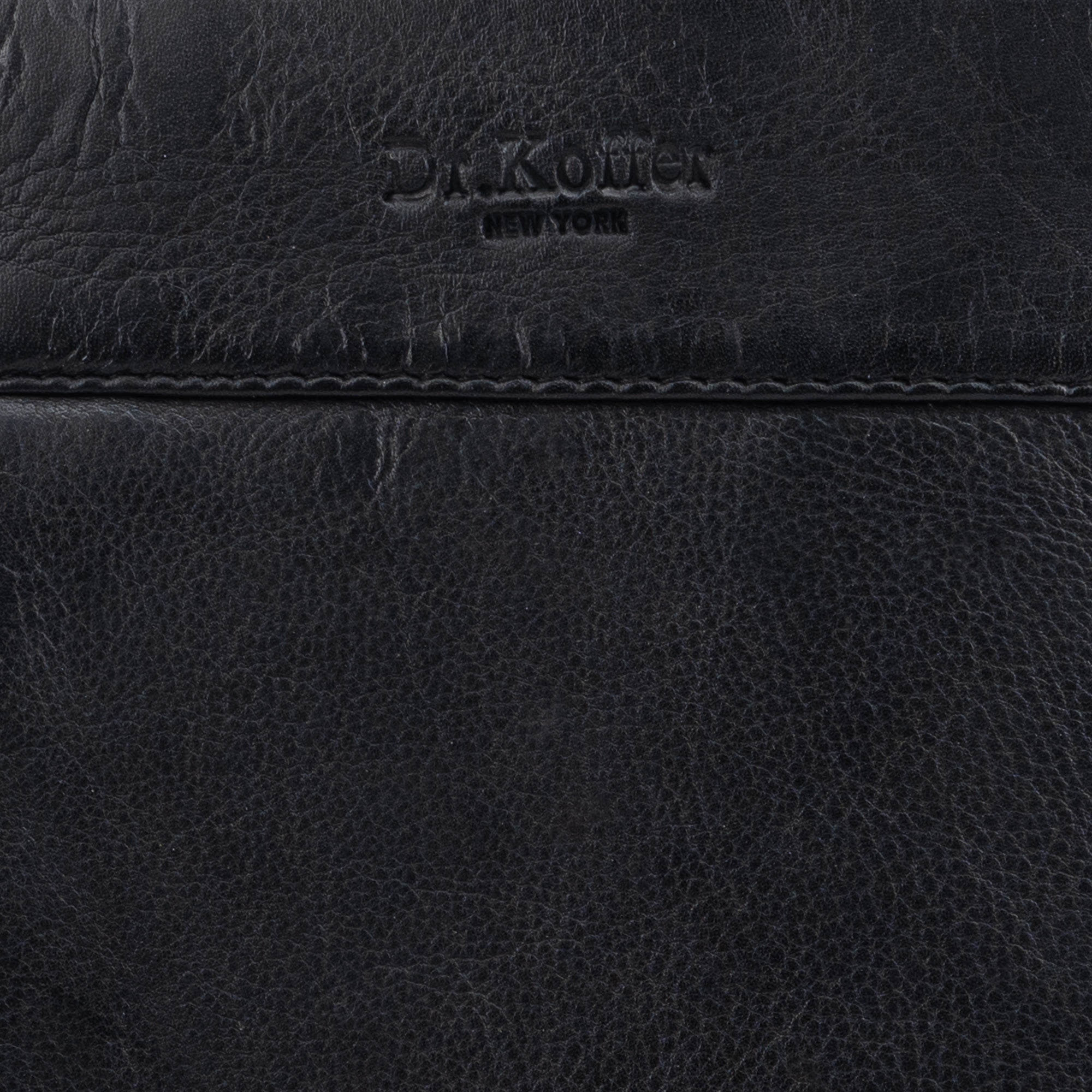 b402383-244-04 рюкзак B402383-244-04 со скидкой