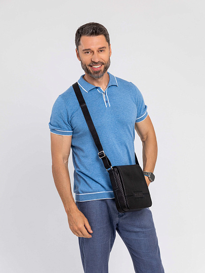 Сумка через плечо Dr.Koffer из натуральной кожи черная