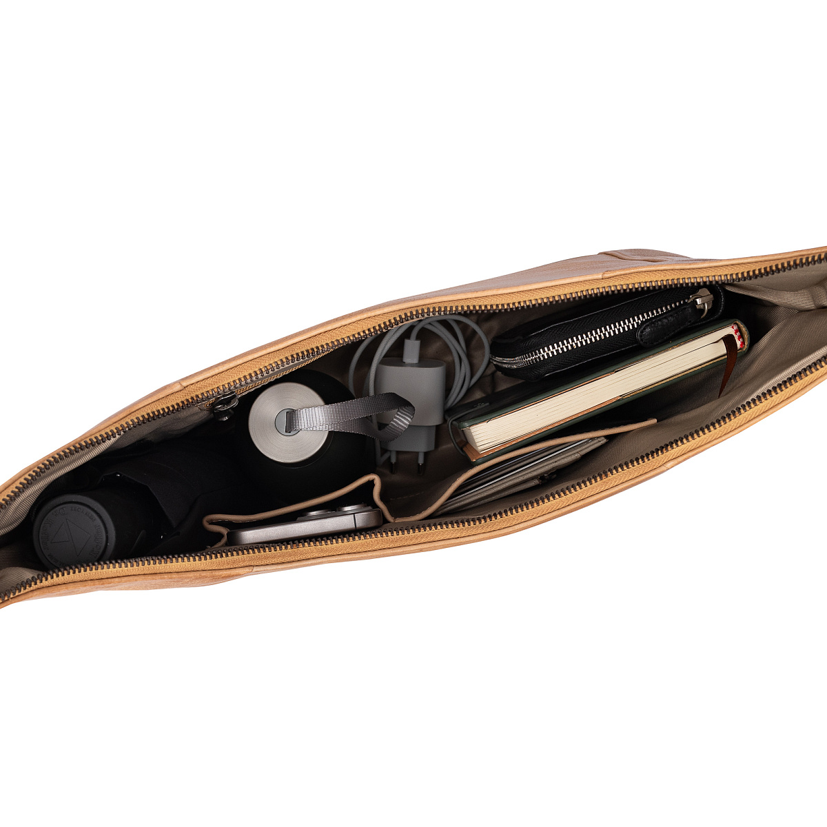 Женская сумка Dr.Koffer из натуральной кожи бежевая