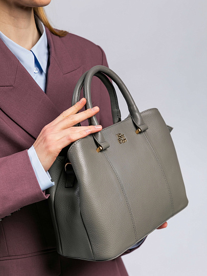 Женская сумка Dr. Koffer из натуральной кожи серая