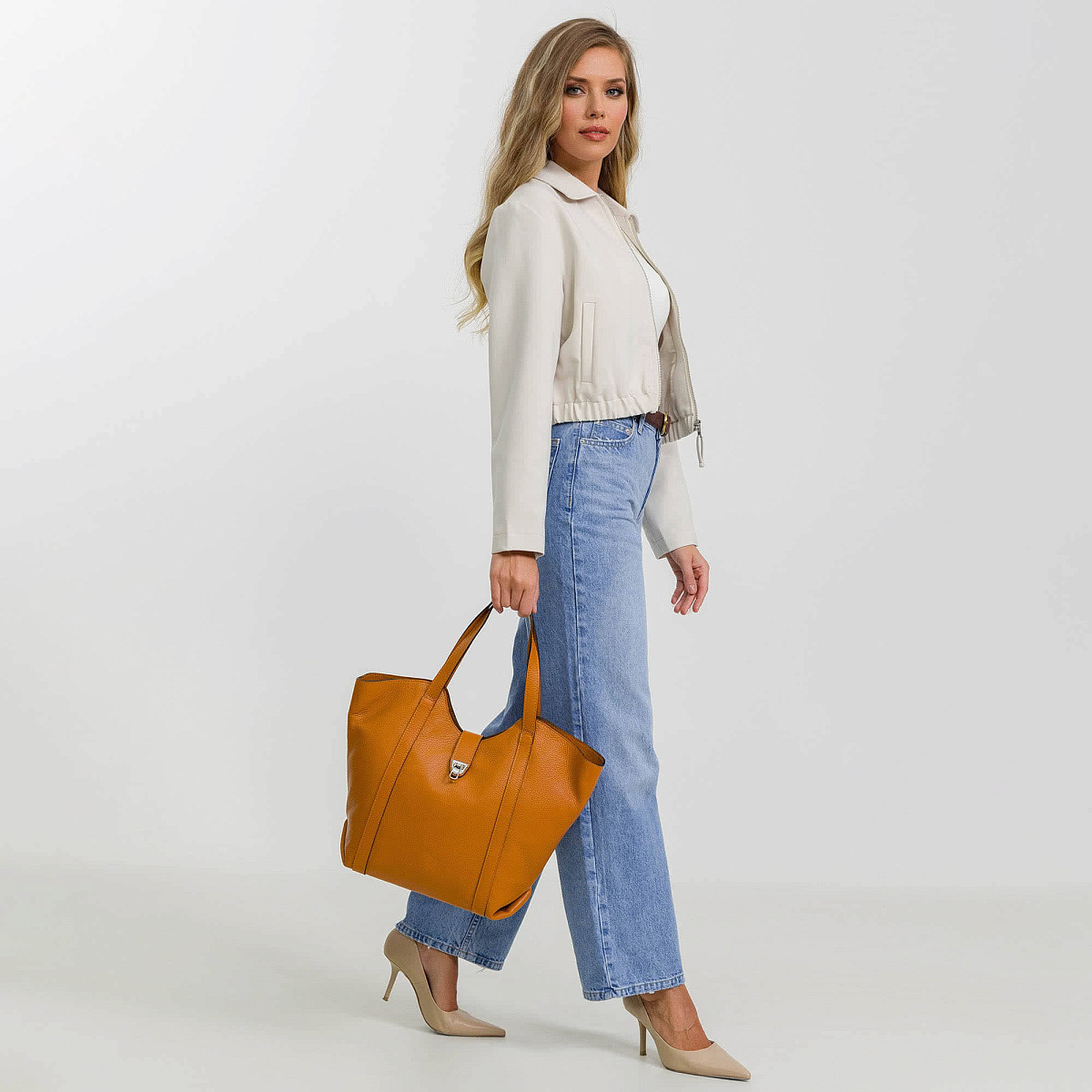 Женская сумка Dr. Koffer из натуральной кожи оранжевая