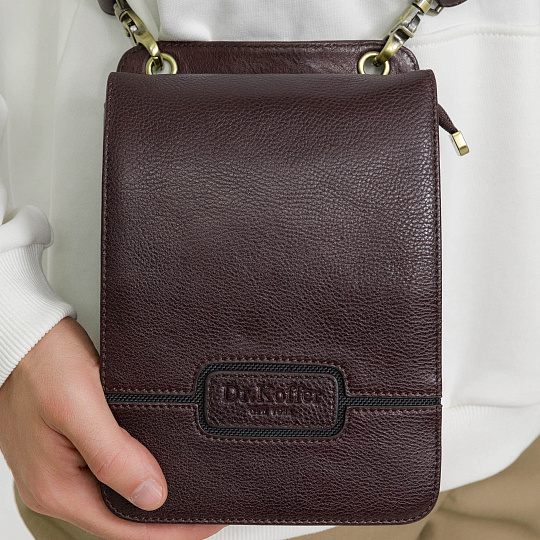 Сумка через плечо Dr.Koffer из натуральной кожи коричневая