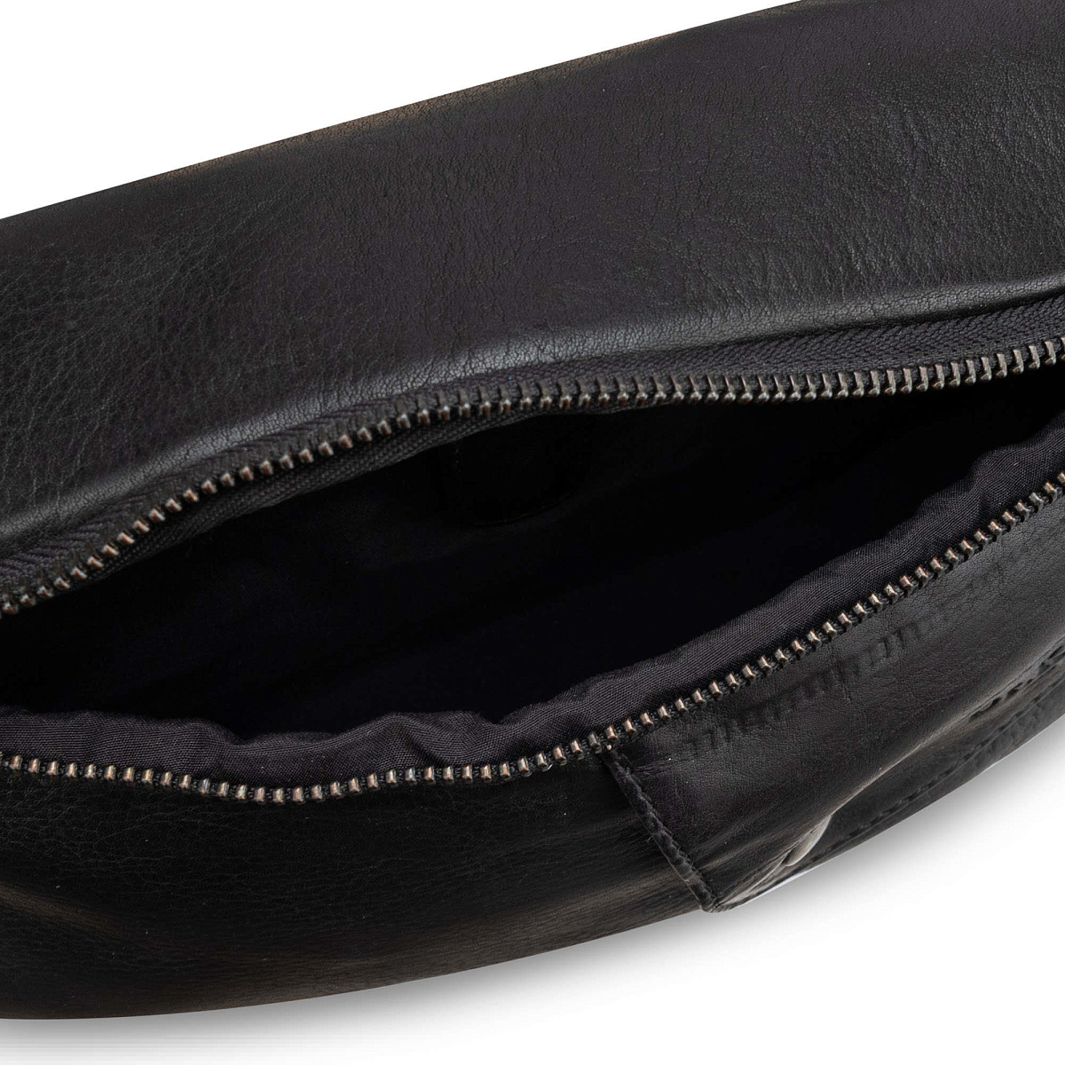 Сумка на пояс Dr. Koffer из натуральной кожи черная