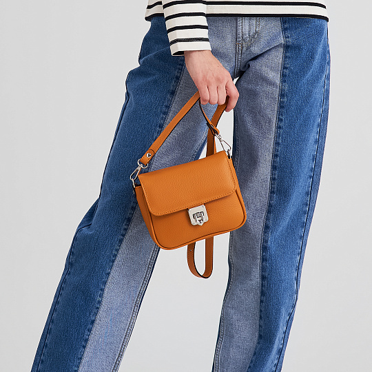 Женская сумка Dr. Koffer из натуральной кожи оранжевая