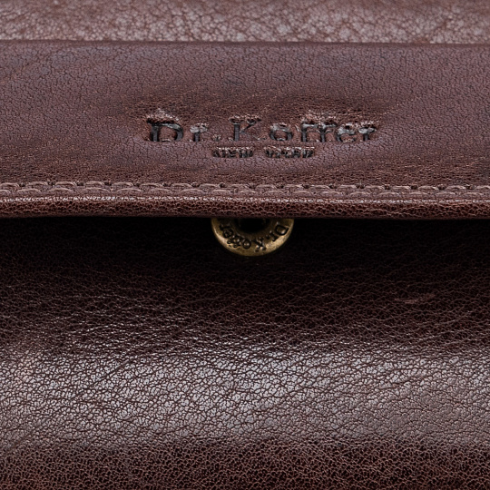 Ключница Dr.Koffer из натуральной кожи темно-коричневая