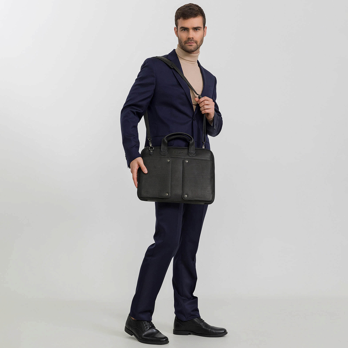 Деловая сумка Dr.Koffer из натуральной кожи черная