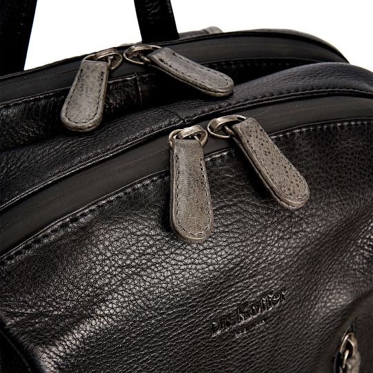 Рюкзак Dr.Koffer из натуральной кожи черный