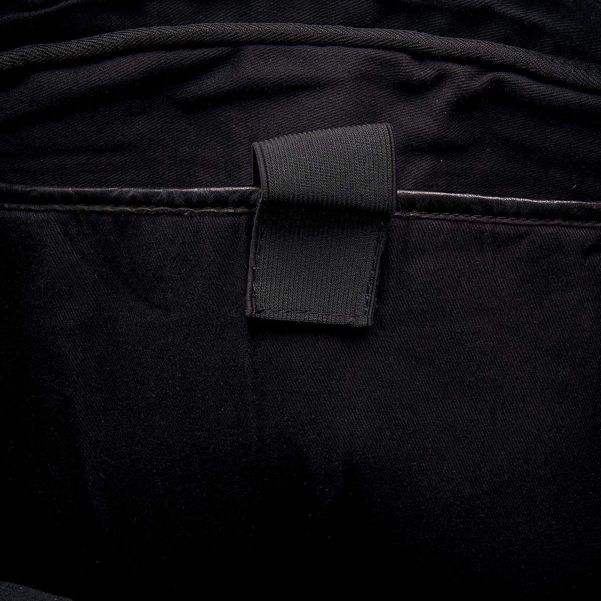 Деловая сумка Dr.Koffer из натуральной кожи черная