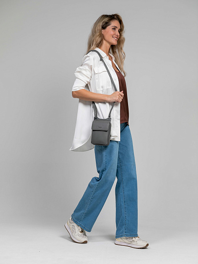 Сумка через плечо Dr.Koffer из натуральной кожи серая