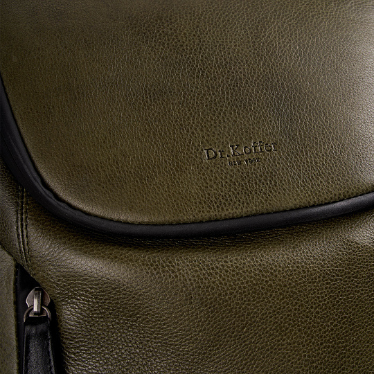 Рюкзак Dr.Koffer из натуральной кожи зеленый