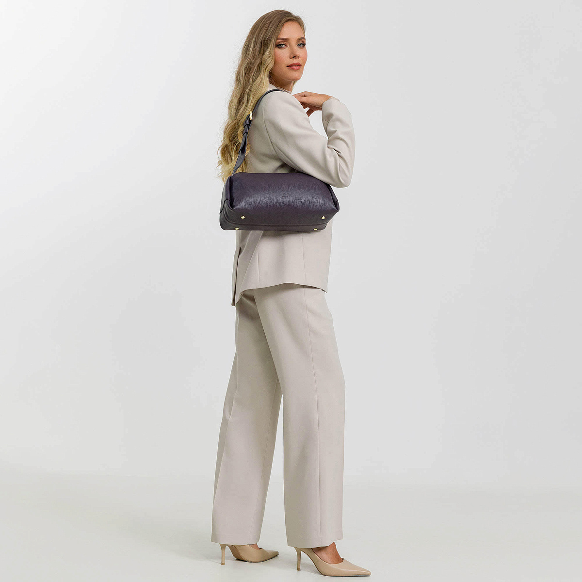 Женская сумка Dr. Koffer из натуральной кожи фиолетовая