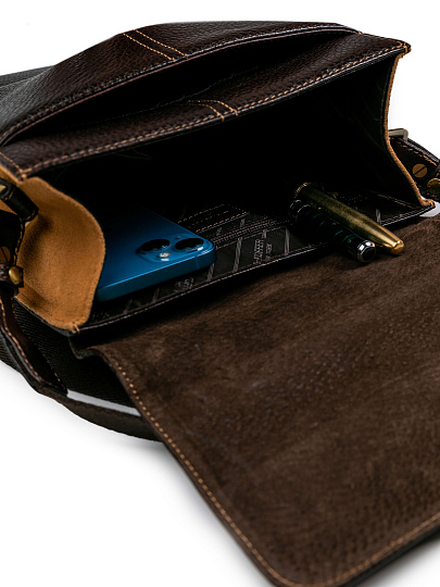 Сумка через плечо Dr.Koffer из натуральной кожи коричневая