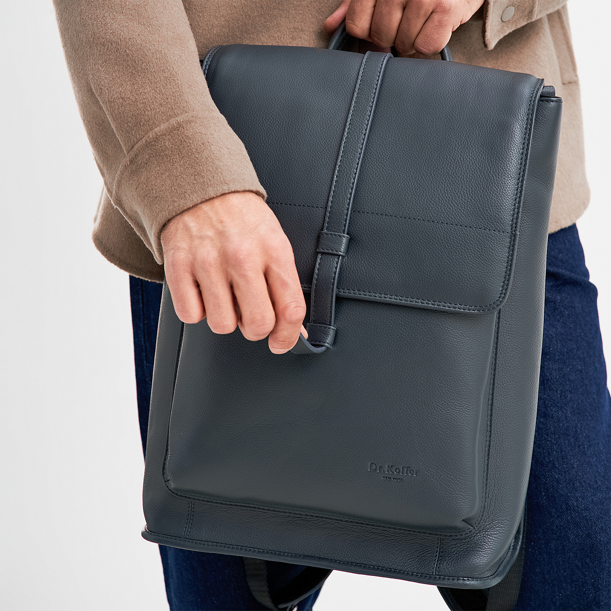 Рюкзак Dr.Koffer из натуральной кожи синий