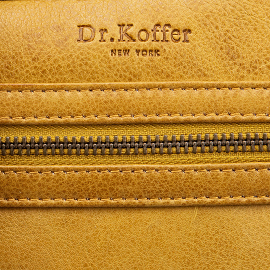 Сумка через плечо Dr.Koffer из натуральной кожи желтая