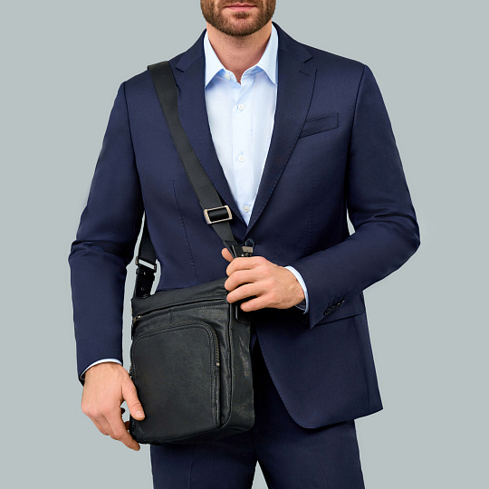 Сумка через плечо Dr.Koffer из натуральной кожи черная