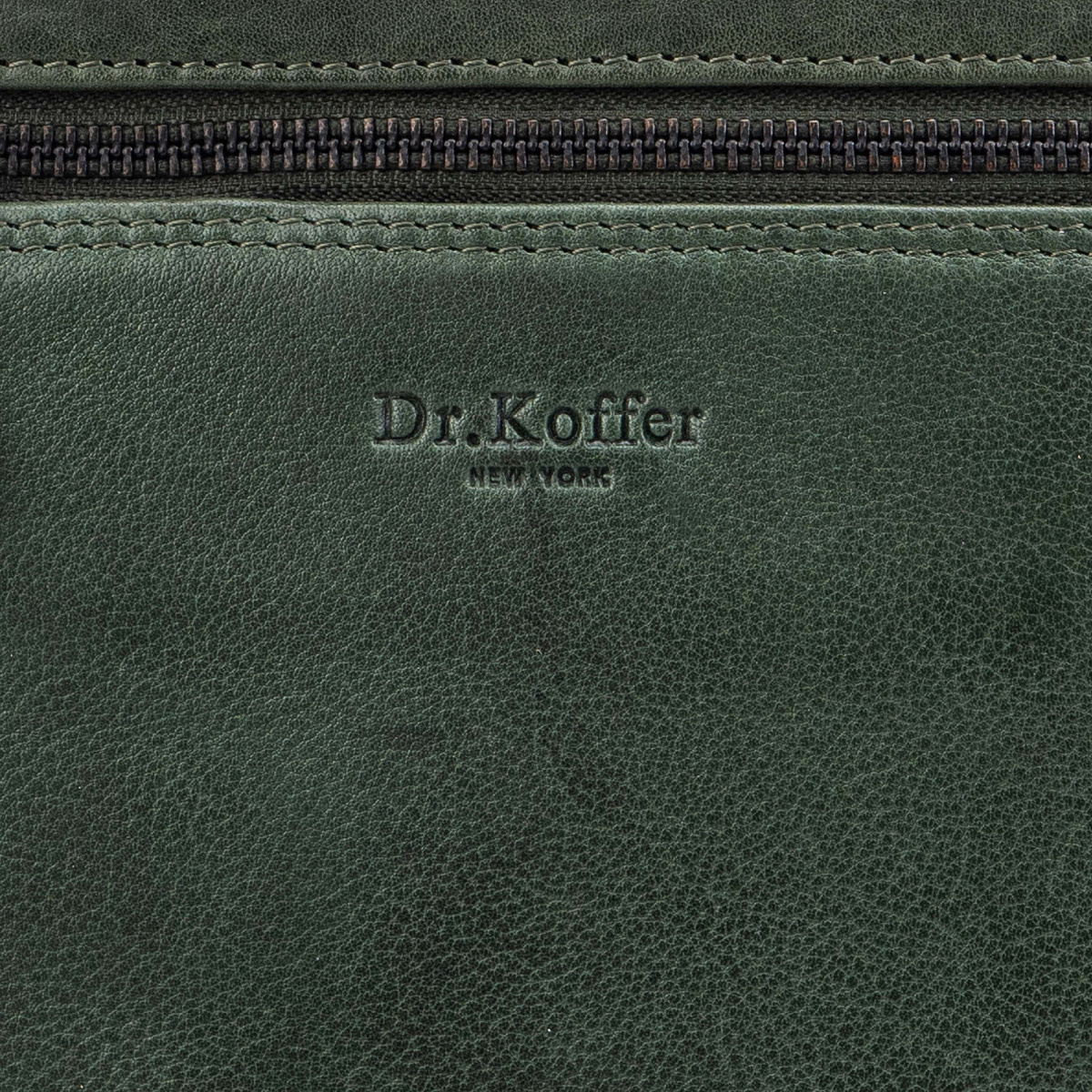 Рюкзак Dr.Koffer из натуральной кожи зеленый