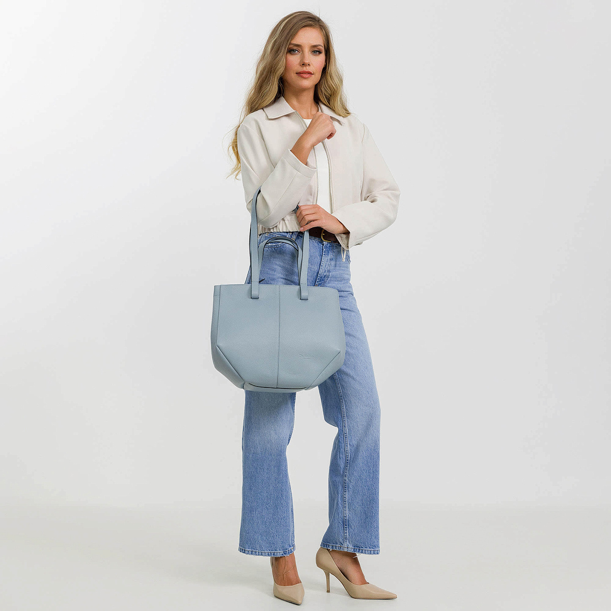 Женская сумка Dr. Koffer из натуральной кожи голубая