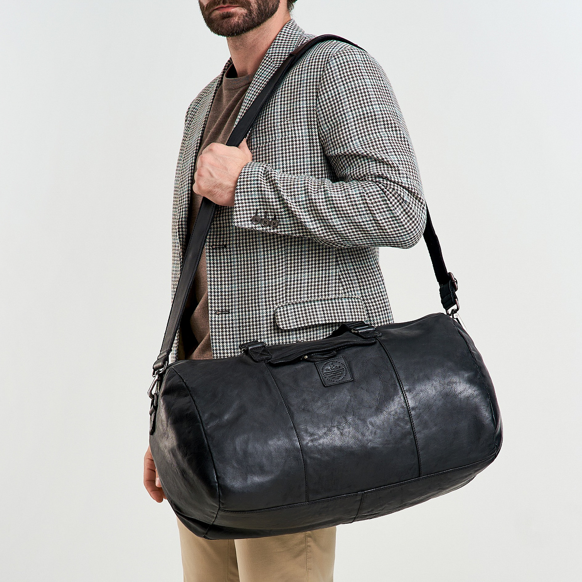 Сумка дорожная Dr.Koffer из натуральной кожи черная