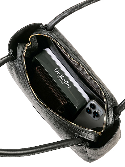 Женская сумка Dr. Koffer из натуральной кожи черная