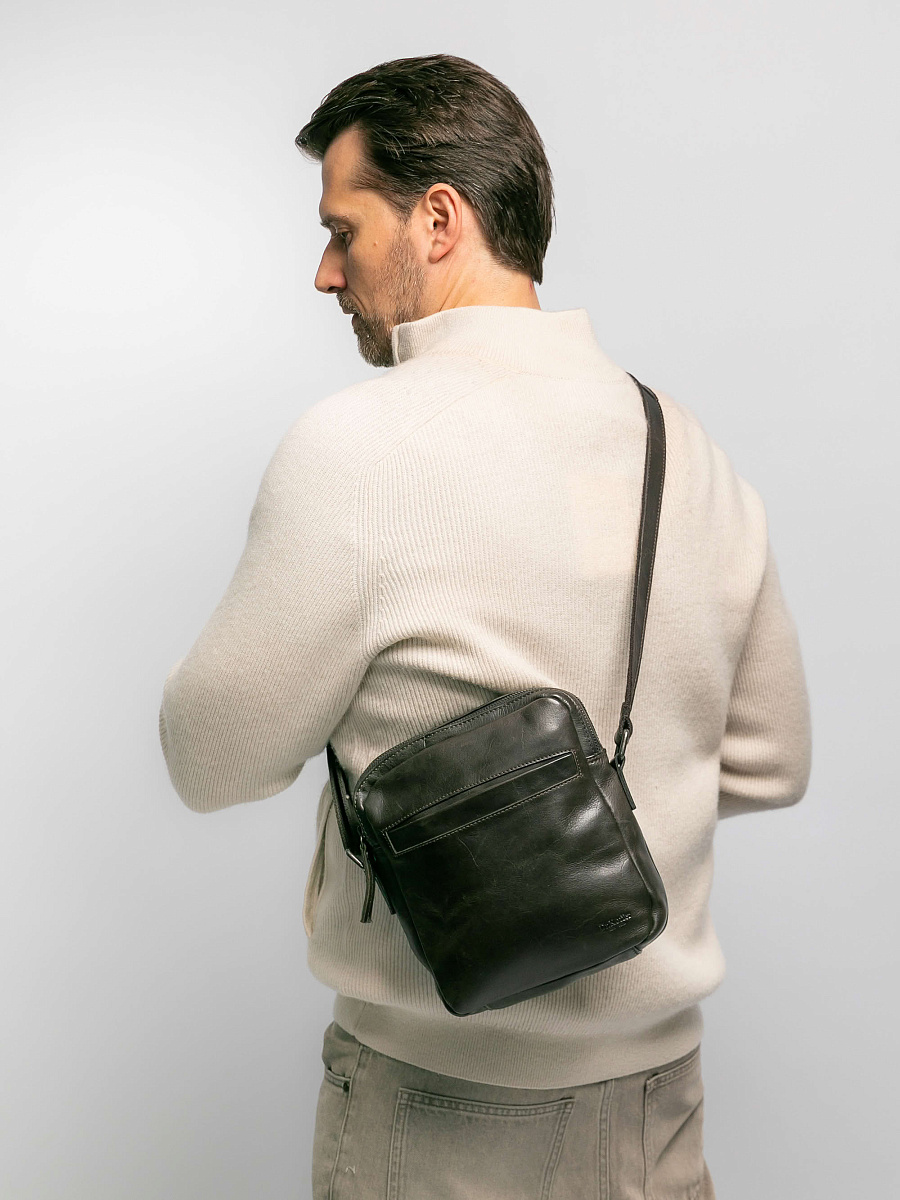 Сумка через плечо Dr.Koffer из натуральной кожи коричневая