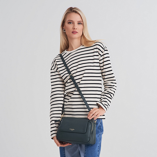 Женская сумка  Dr. Koffer из натуральной кожи зеленая