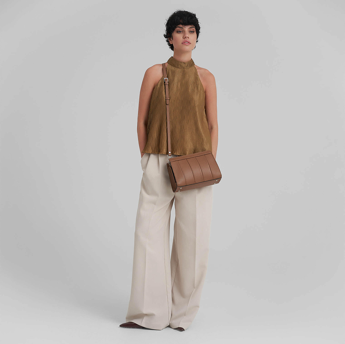 Женская сумка Dr. Koffer из натуральной кожи коричневая