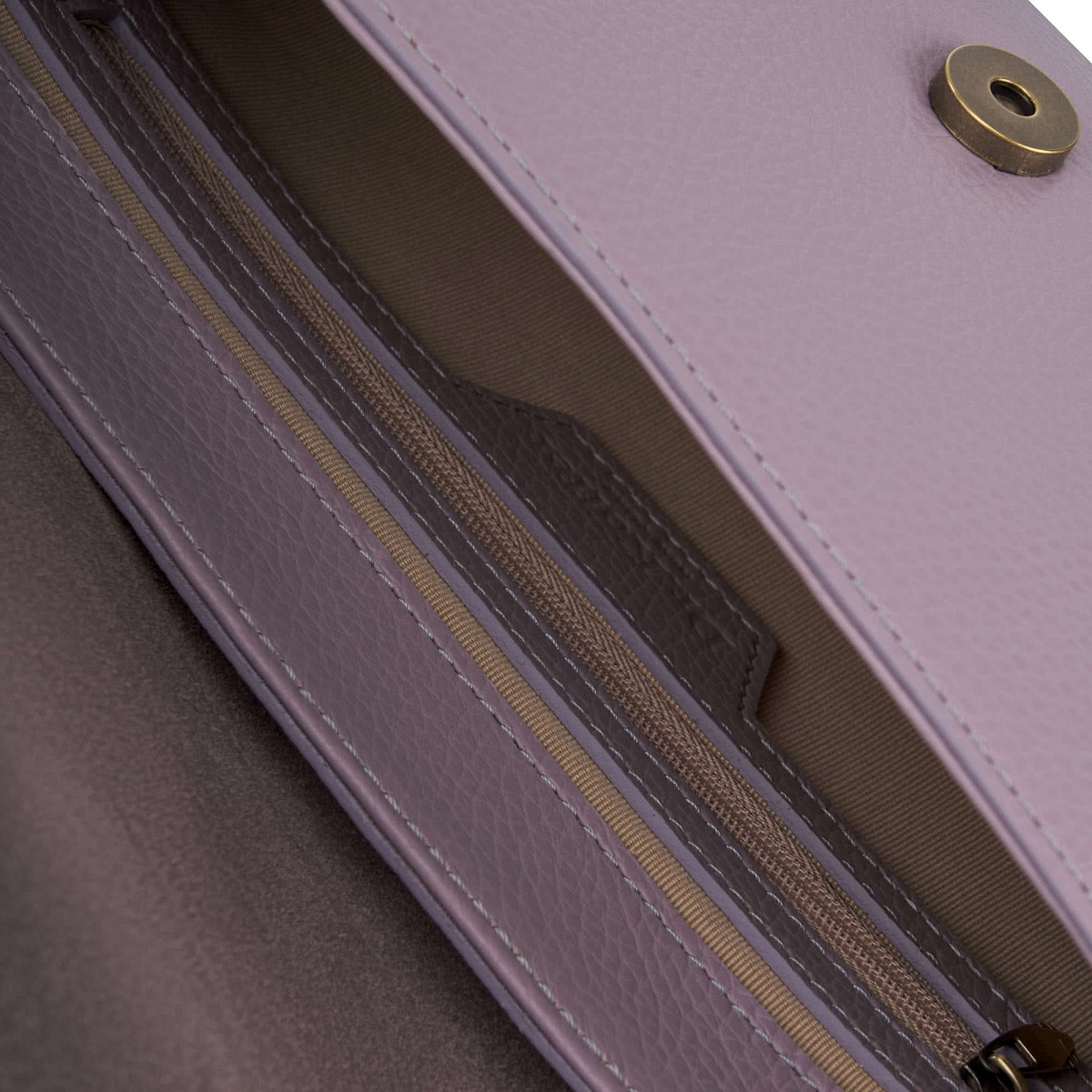 Женская сумка Dr. Koffer из натуральной кожи розового цвета 