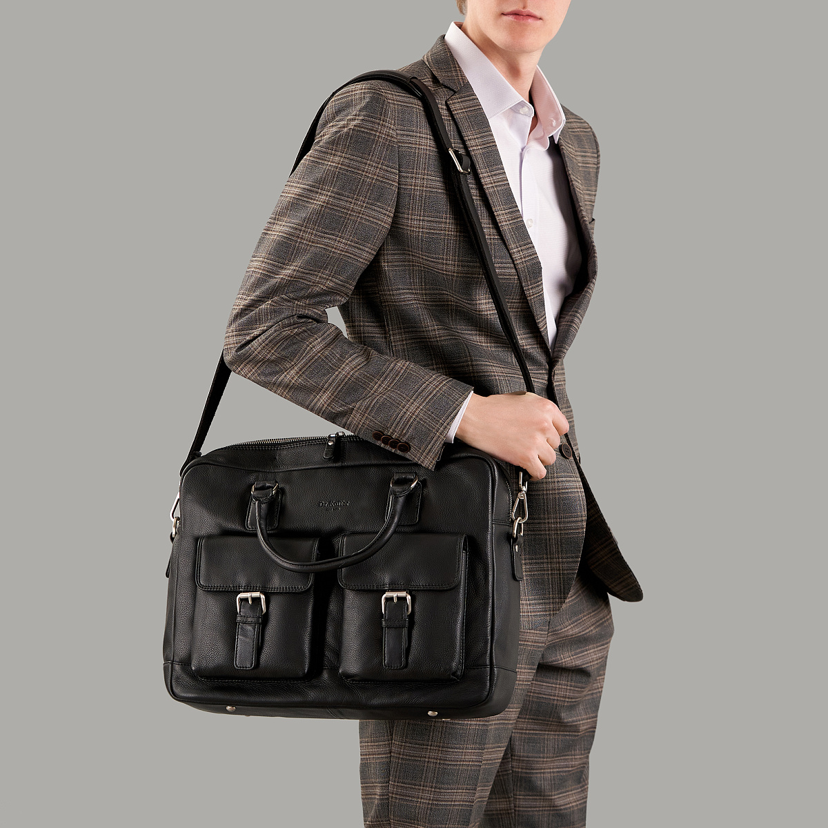 Деловая сумка Dr.Koffer из натуральной кожи черная