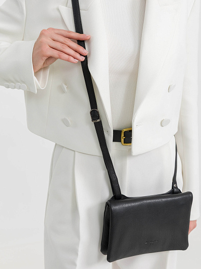 Сумка через плечо Dr.Koffer из натуральной кожи черная