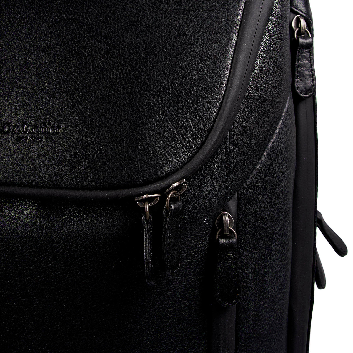 Рюкзак Dr.Koffer из натуральной кожи черный
