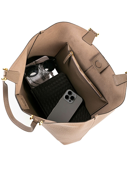 Женская сумка Dr. Koffer из натуральной кожи коричневая