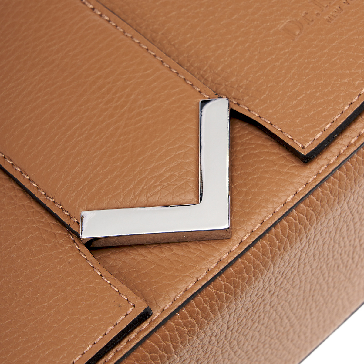 Женская сумка Dr.Koffer из натуральной кожи коричневая