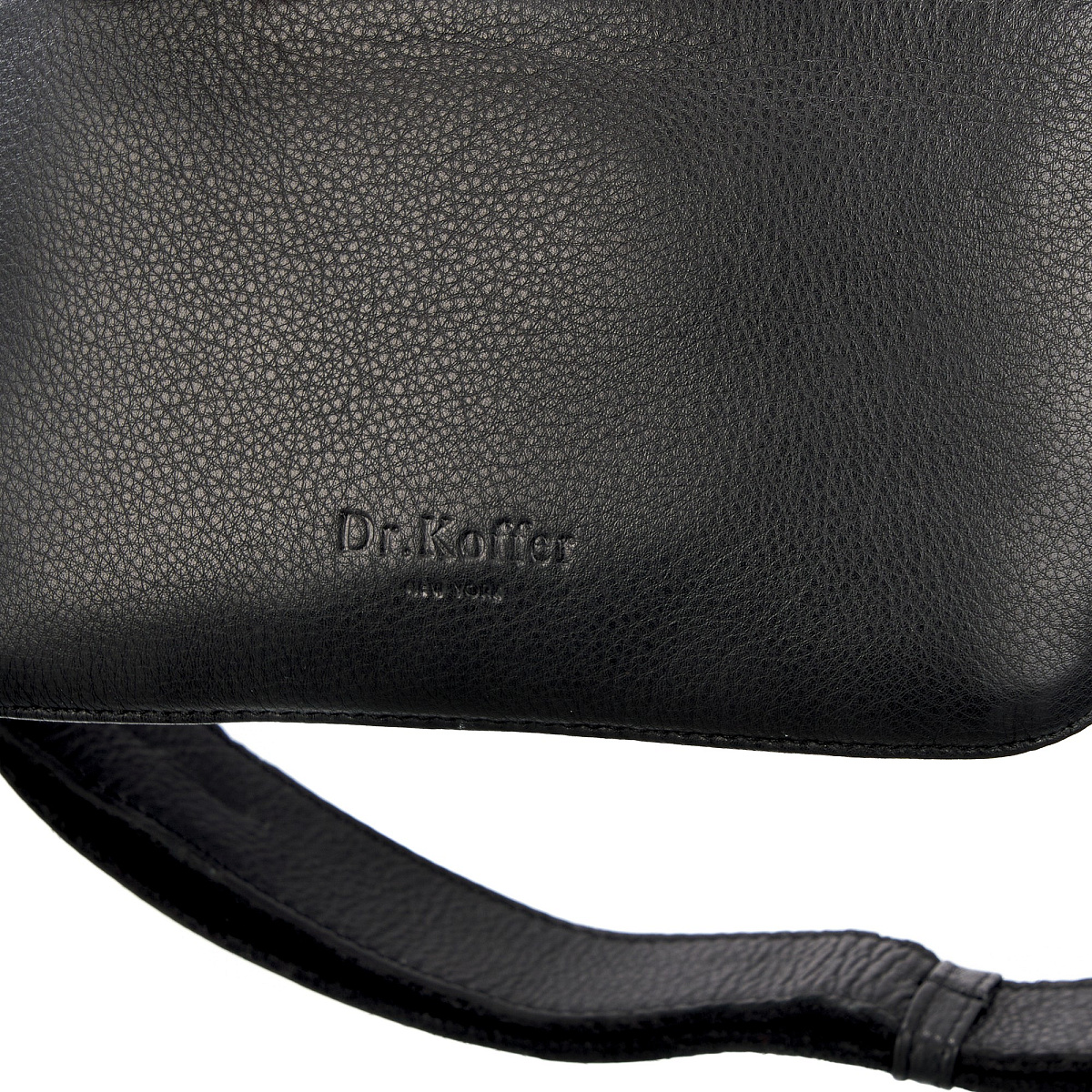 Сумка на пояс Dr. Koffer из натуральной кожи черная