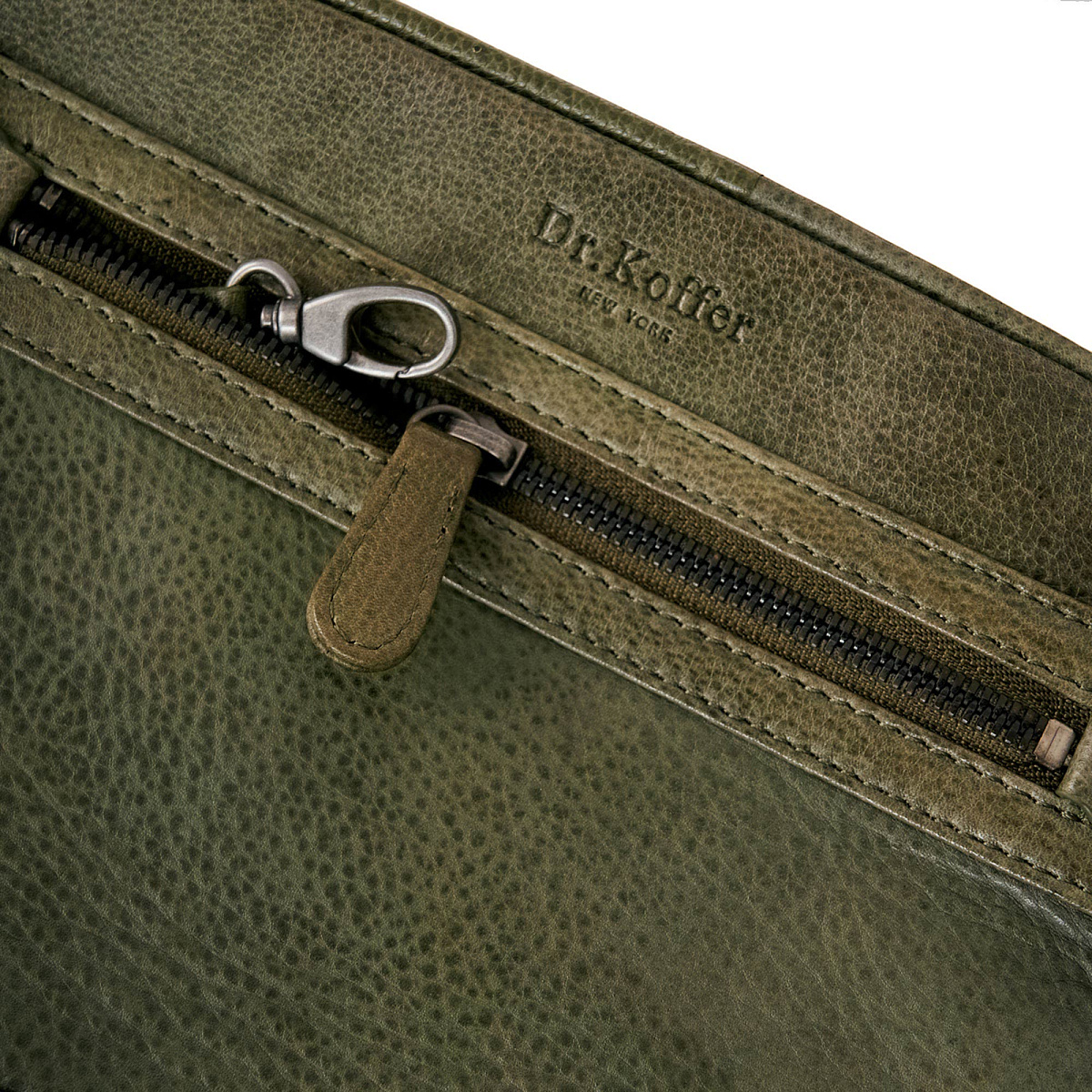 Сумка через плечо Dr.Koffer из натуральной кожи зеленая