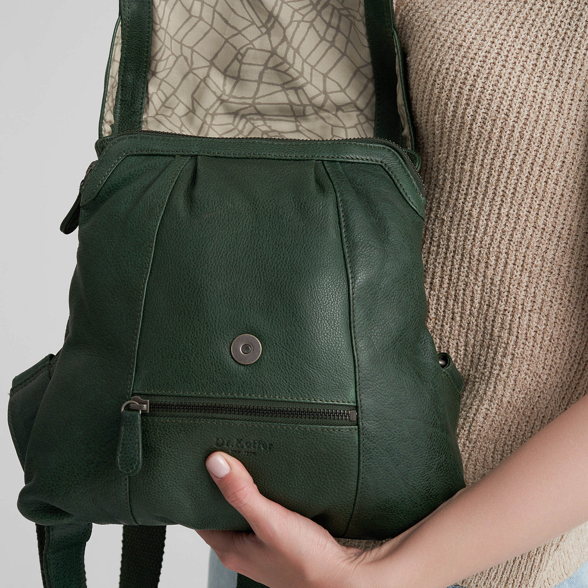 Рюкзак Dr.Koffer из натуральной кожи зеленый
