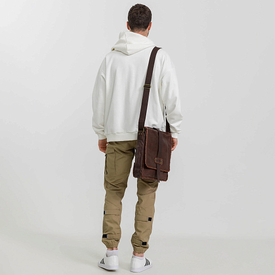 Сумка через плечо Dr.Koffer из натуральной кожи коричневая