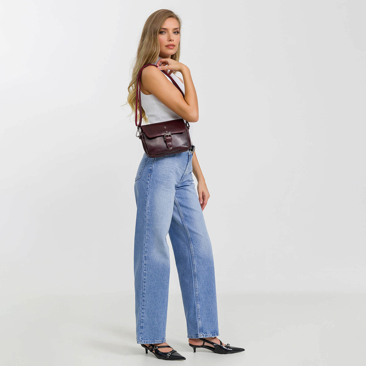 Женская сумка Dr. Koffer из натуральной кожи бордовая